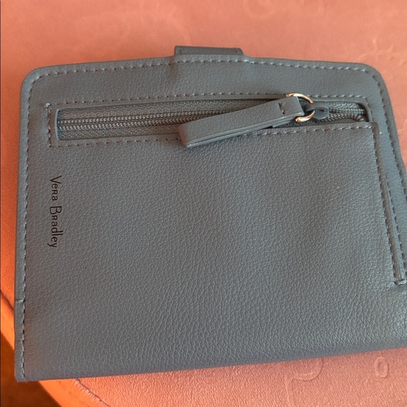 Vera Bradley Passport Wallet - Cat’s Meow - Picture 4 of 8